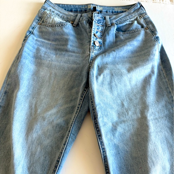 Rewash Jeans,  7/28, Button Fly, Rag Hem, 23” inseam, Like New - Picture 1 of 6